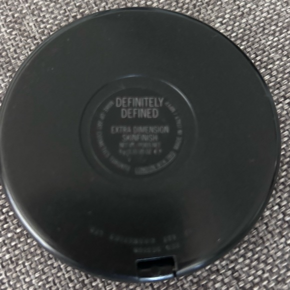 Mac Definitely Defined - Picture 3 of 3